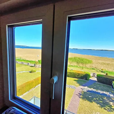 Seglerblick Am Achterwasser *